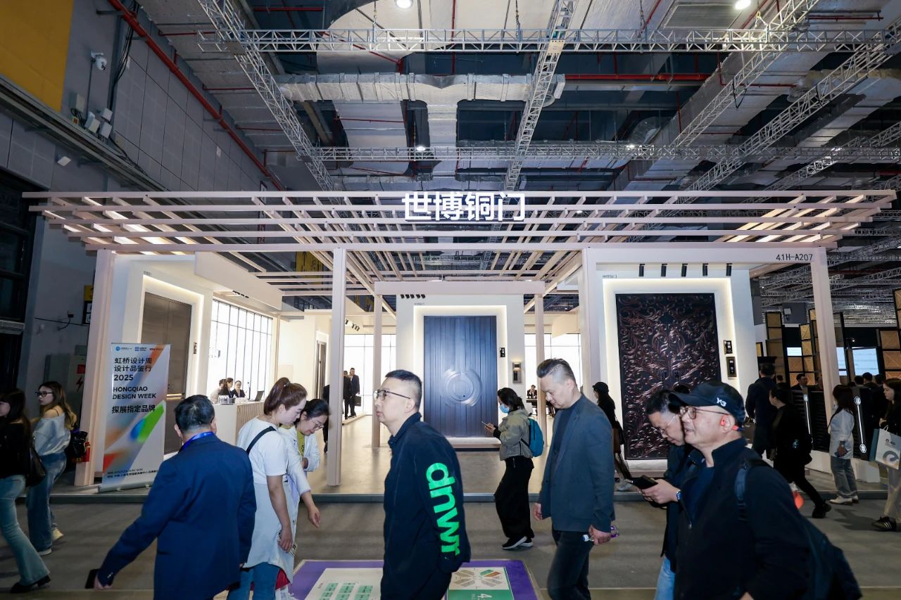 CBD主办方发布！2025第27届广州建博会|高端铜门展览会