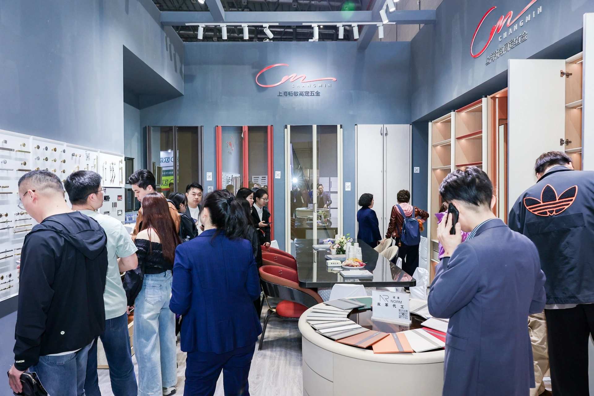 CBD主办方发布！2025第27届广州建博会|广州高定五金展览会